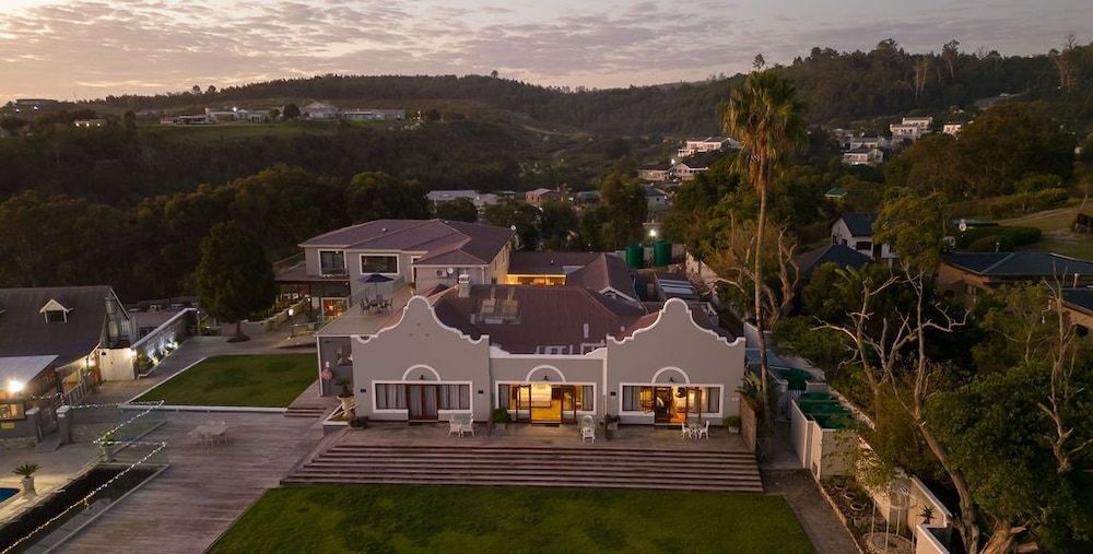 undefined Issaquena Heights Boutique Hotel 10