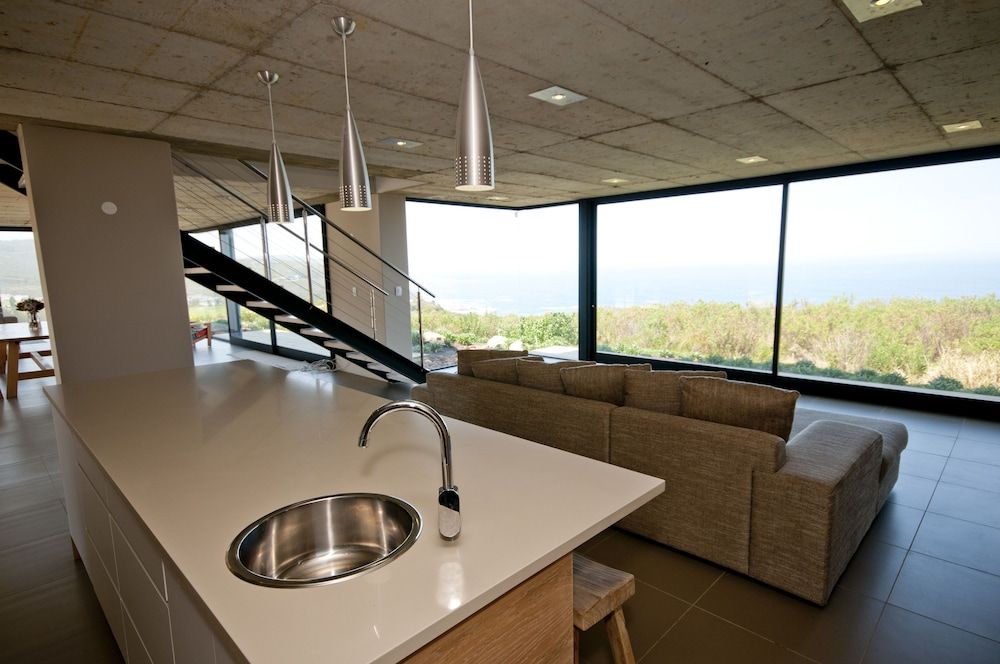 15 Maritime Deluxe House, 5 Bedrooms 13