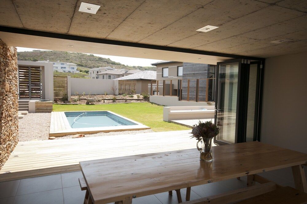 15 Maritime Deluxe House, 5 Bedrooms 23