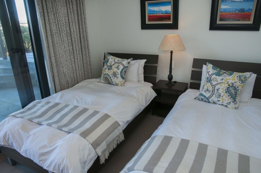 undefined 10 Martingale 10