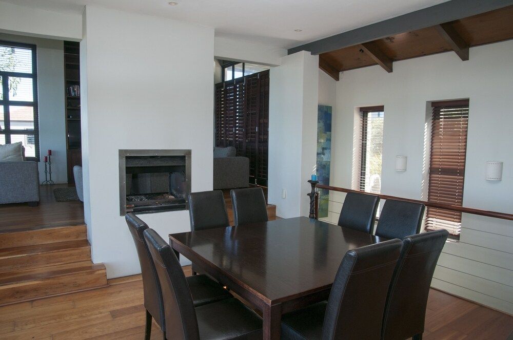 10 Martingale Deluxe House, 3 Bedrooms 8