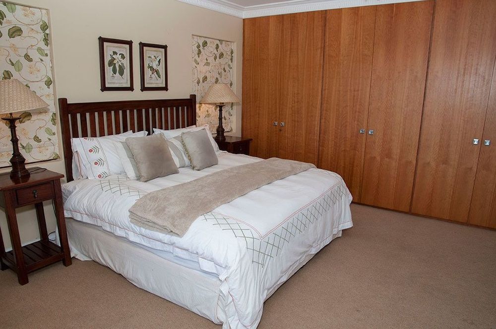 undefined 6 Dunnage 10