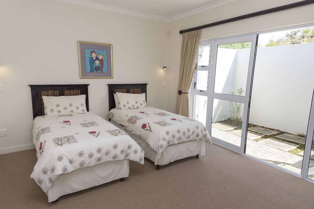 undefined 2 Sheerline 9