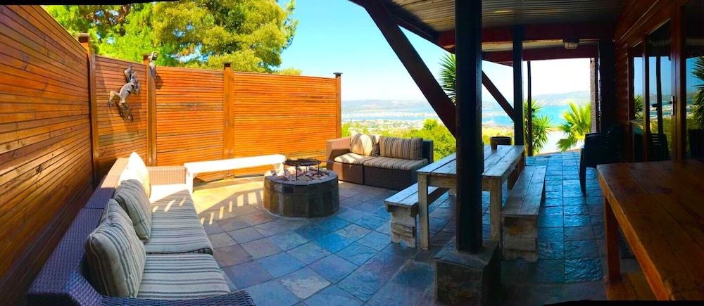 Knysna Lodge Self Catering Accommodation Comfort House, 4 Bedrooms 12