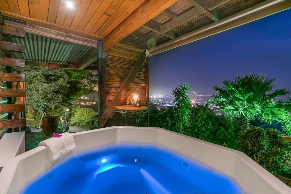 Knysna Lodge Self Catering Accommodation Comfort House, 4 Bedrooms 14