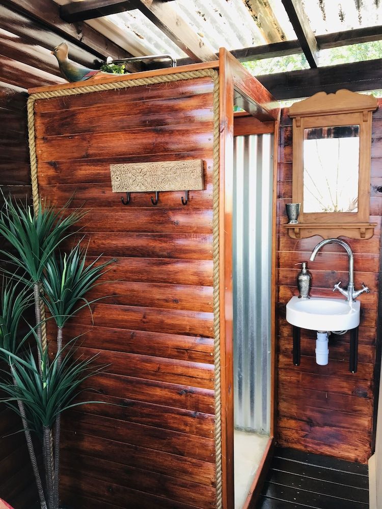 Knysna Lodge Self Catering Accommodation Exclusive Tree House, 1 Double Bed, Lagoon View (3) 5