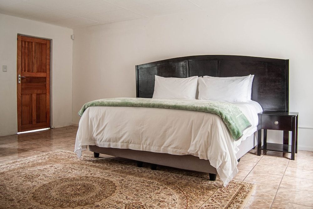 Standard Double Room, 1 King Bed