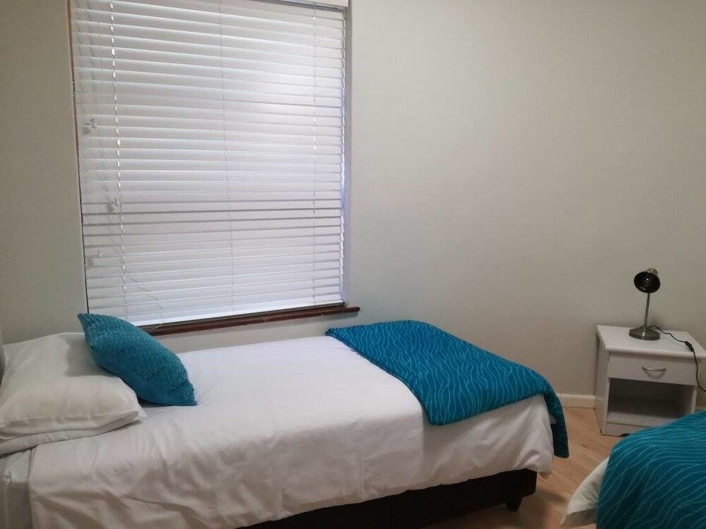 LIVESEY Lodge Turquoise Family Shower Ensuite Room