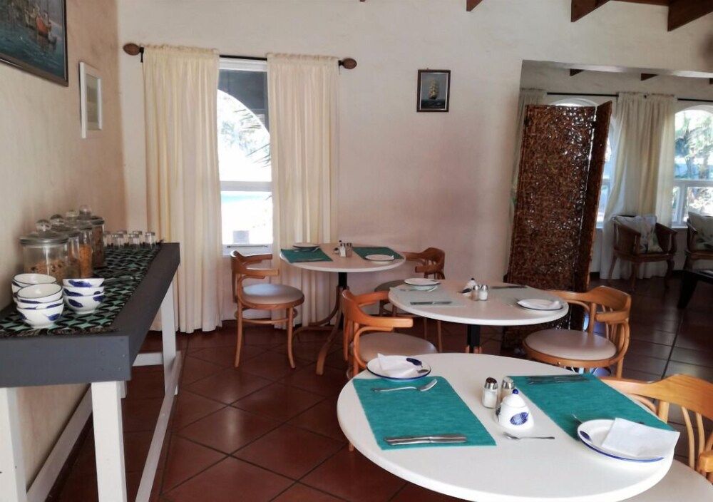 undefined LIVESEY Lodge 5