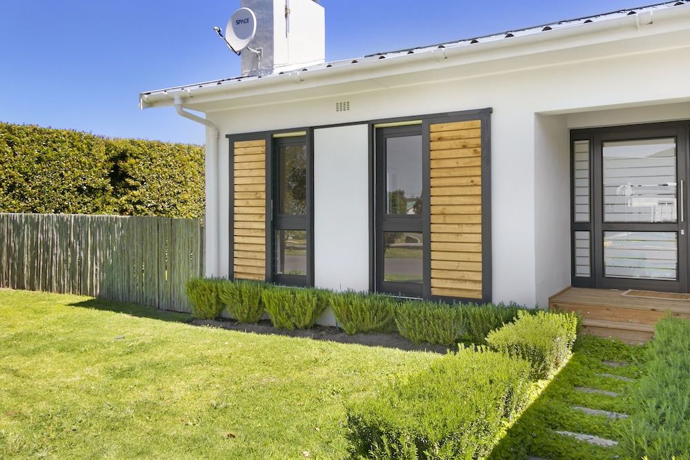 undefined Bond Breakaway 2