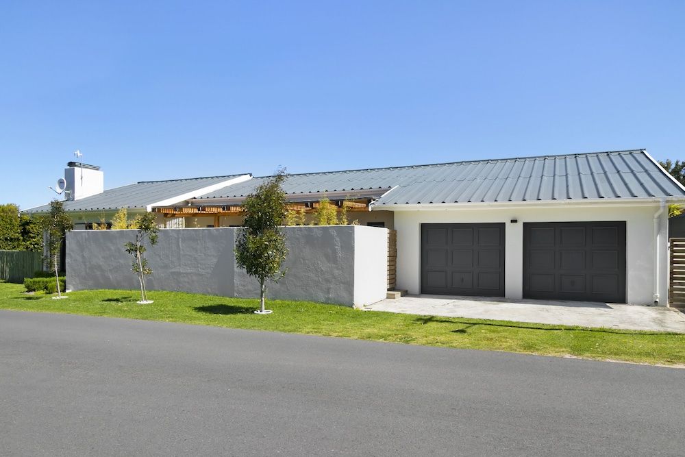 undefined Bond Breakaway 3