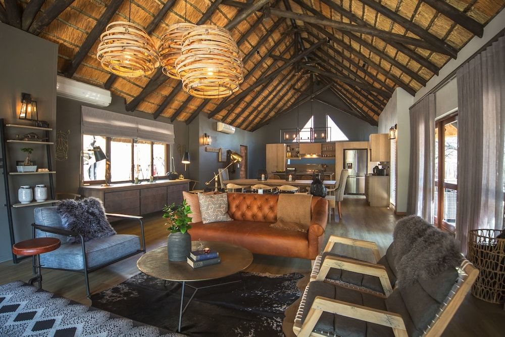 Nkala Safari Lodge Luxury House, 6 Bedrooms 11