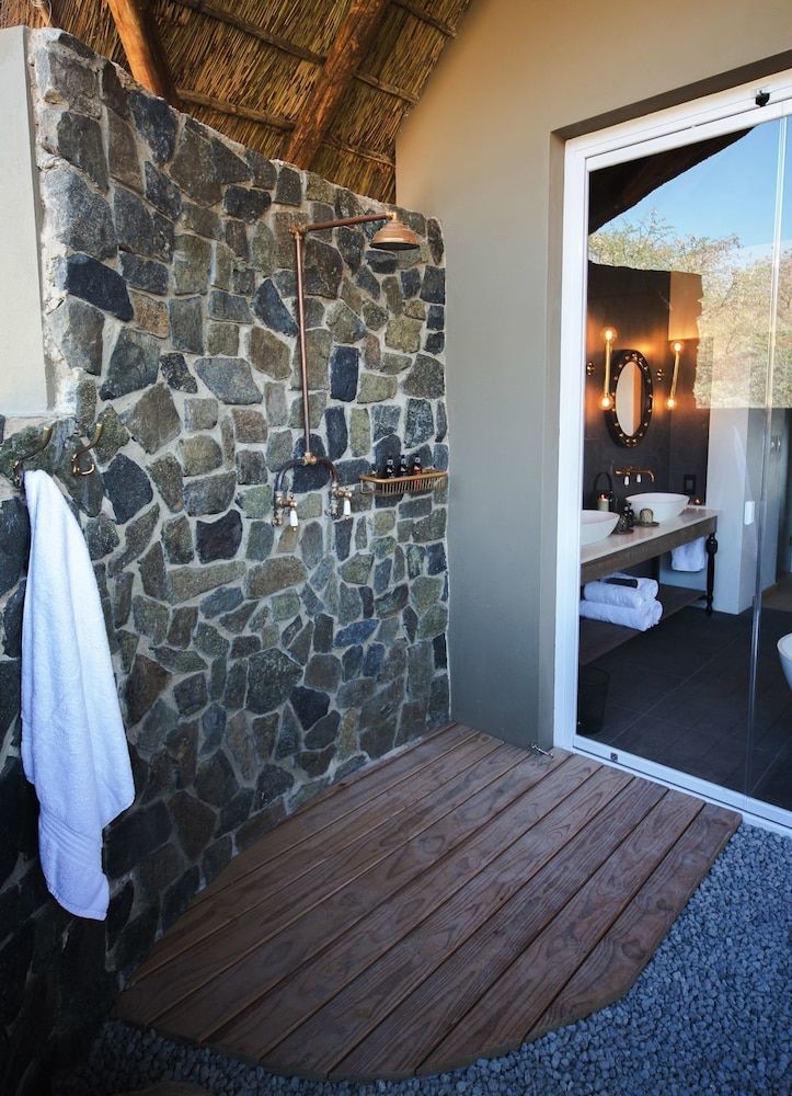 Nkala Safari Lodge Luxury House, 6 Bedrooms 16