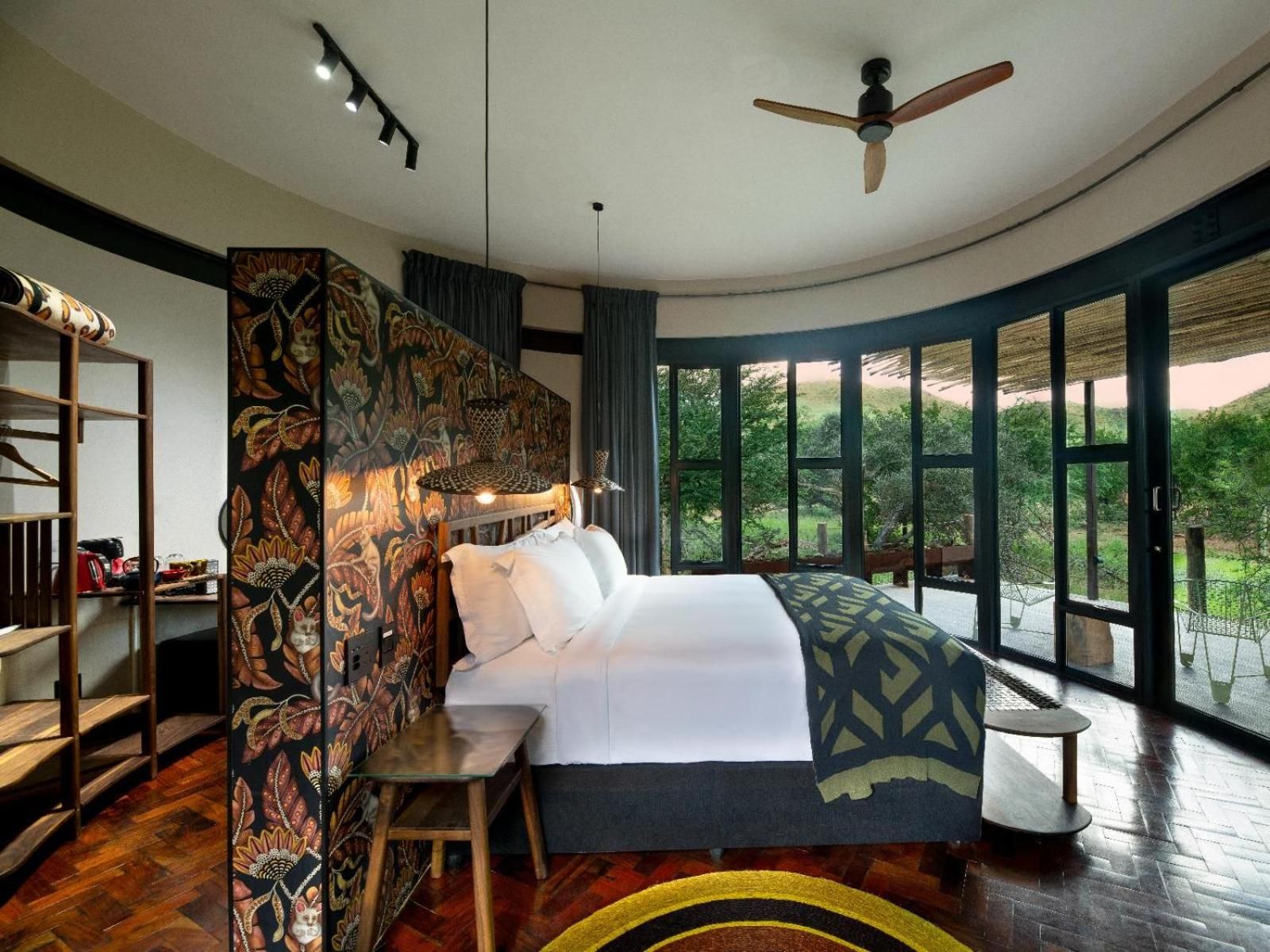 Dzombo Camp Premier Suite