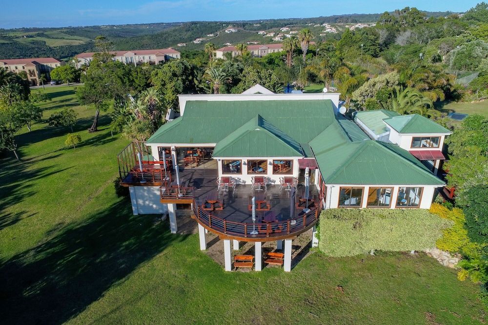 undefined Castleton 4