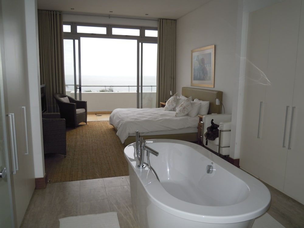 PENTHOUSE 230m2 ON THE SEA Luxury Apartment, 3 Bedrooms, Ocean View 27