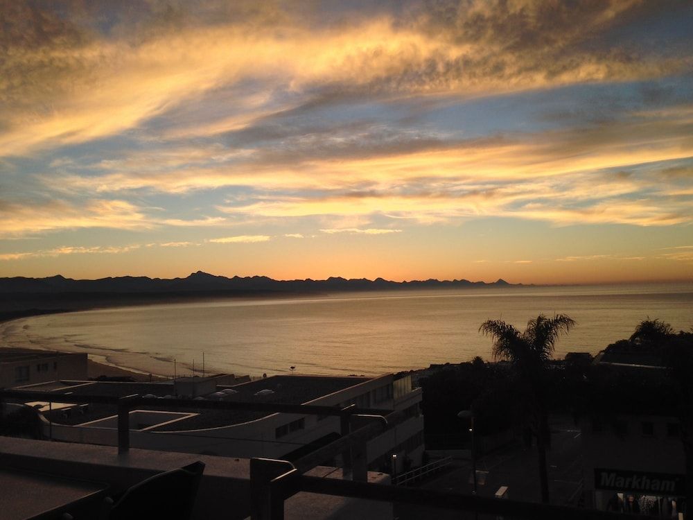 PENTHOUSE 230m2 ON THE SEA Luxury Apartment, 3 Bedrooms, Ocean View 25