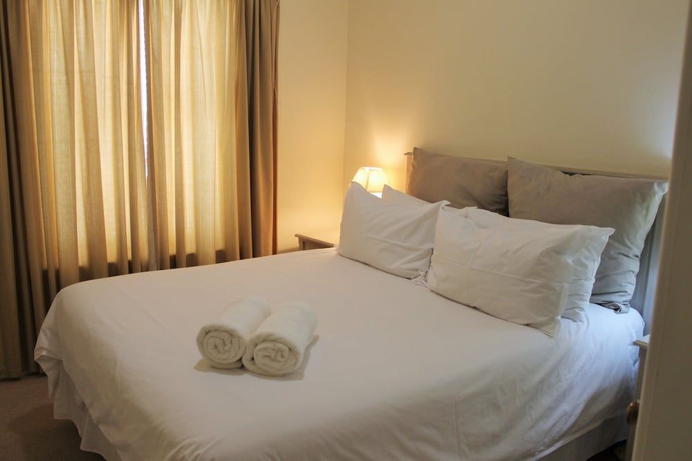 undefined River Club 4213 9