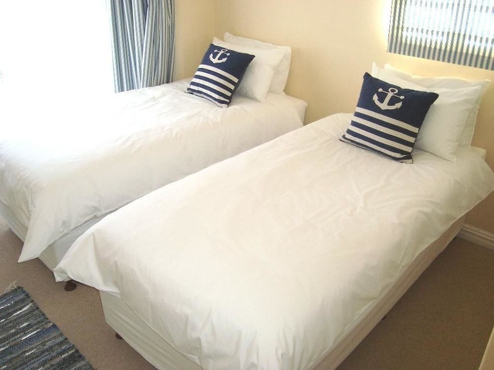 undefined River Club 4216 6