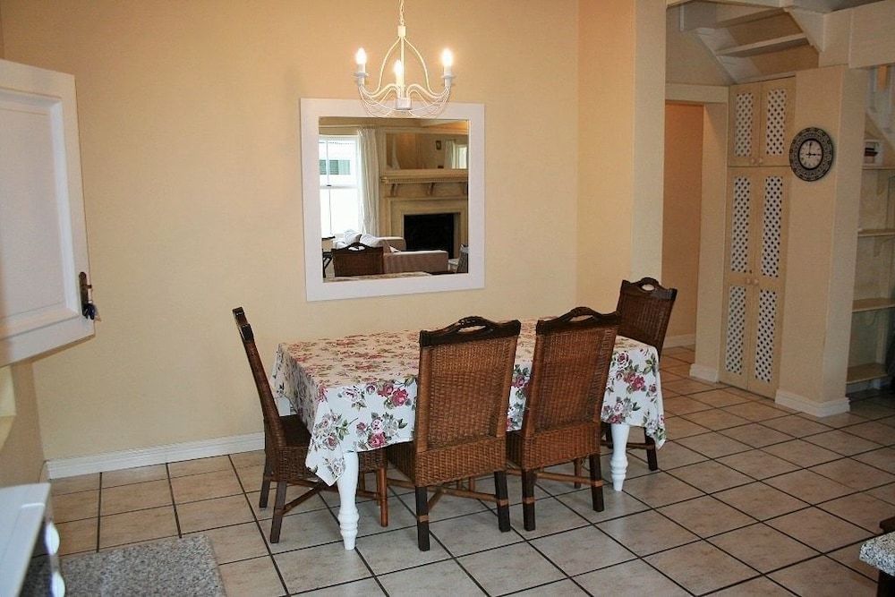 undefined River Club 4216 8