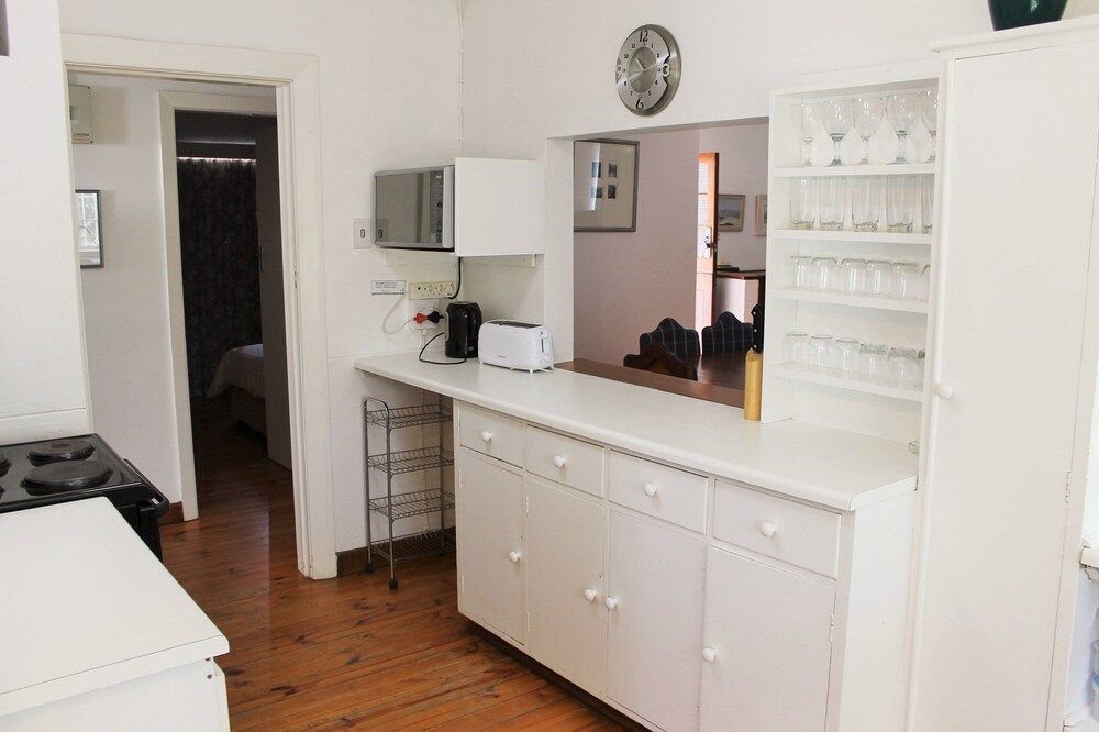 undefined Lands End 6