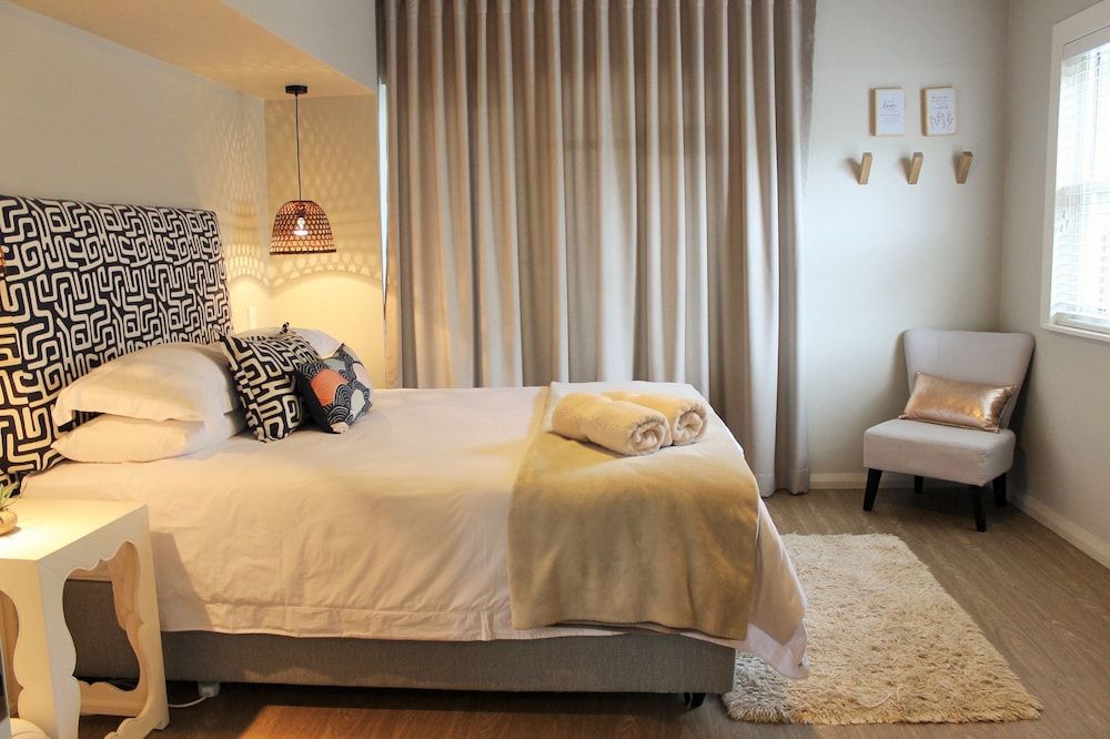 undefined Village Square 6 9