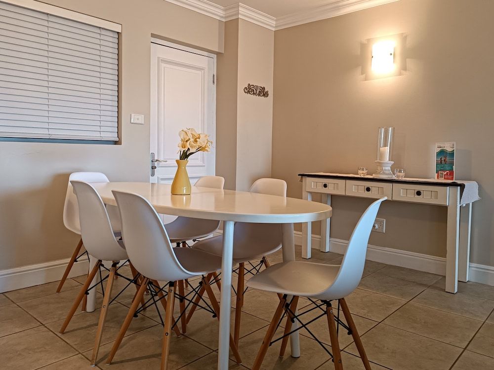 undefined Aquarella 7 10