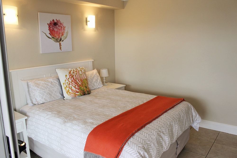 undefined Aquarella 7 7