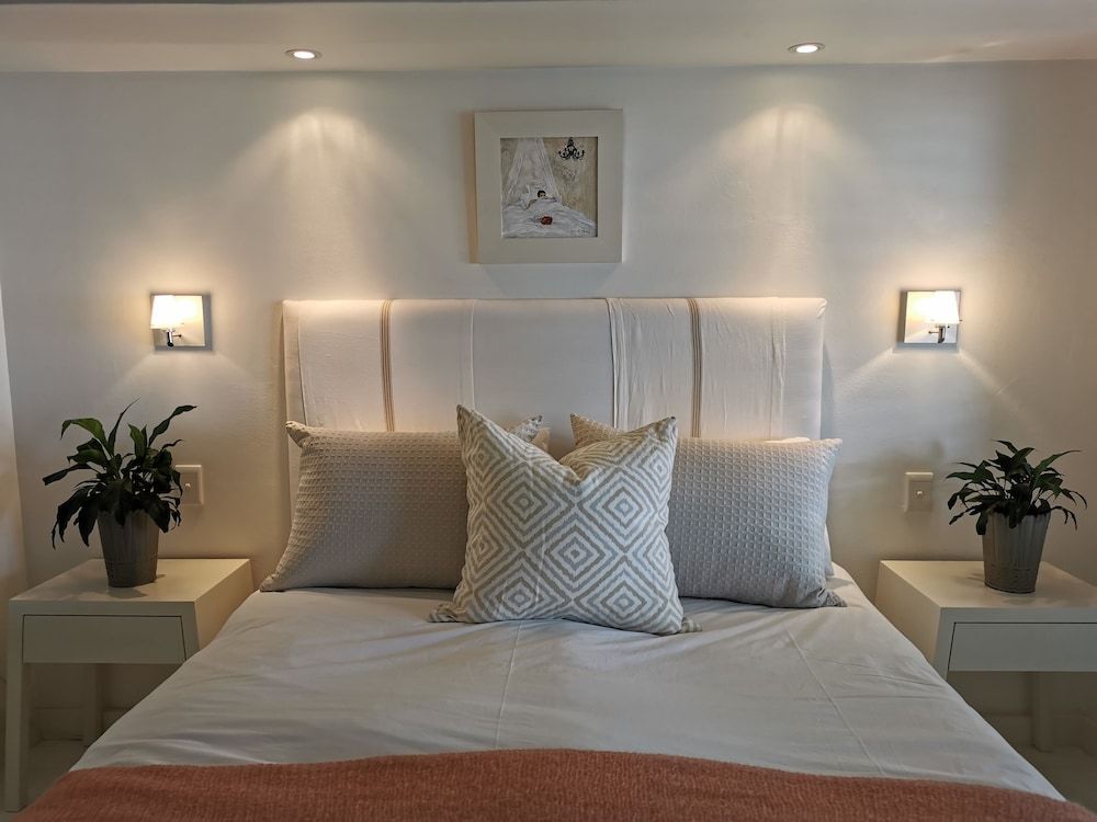 undefined Village Square 10