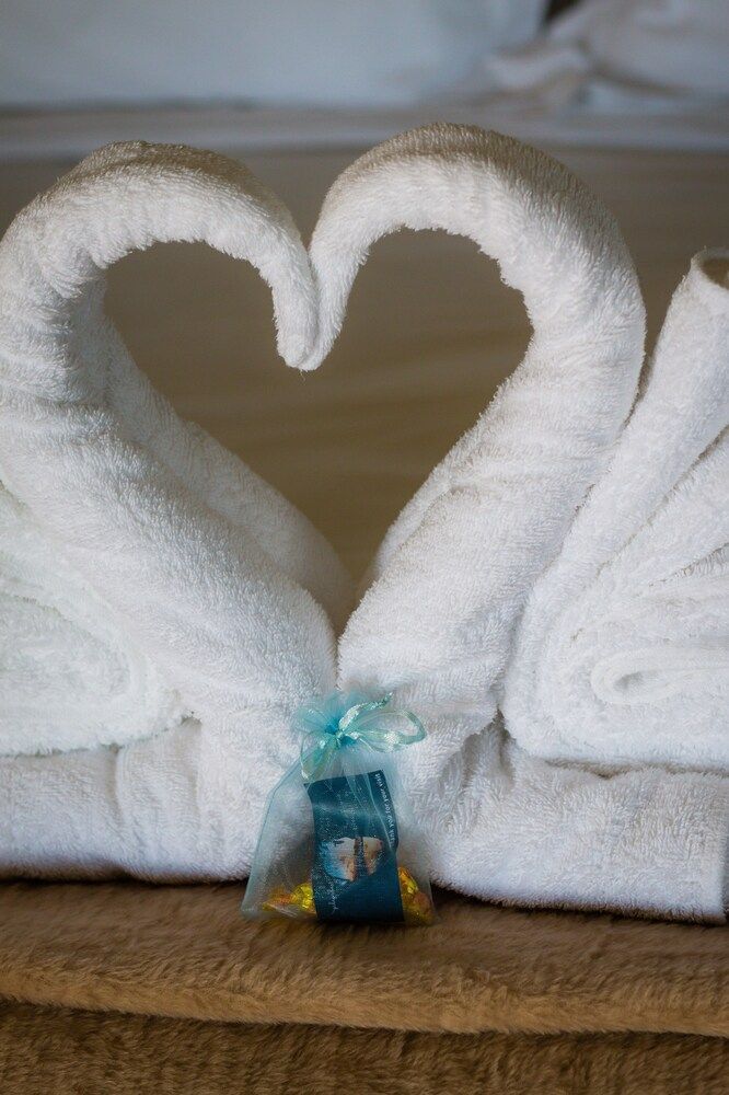 Pili Pili Beach Cabanas Comfort Quadruple Room, Partial Sea View 5