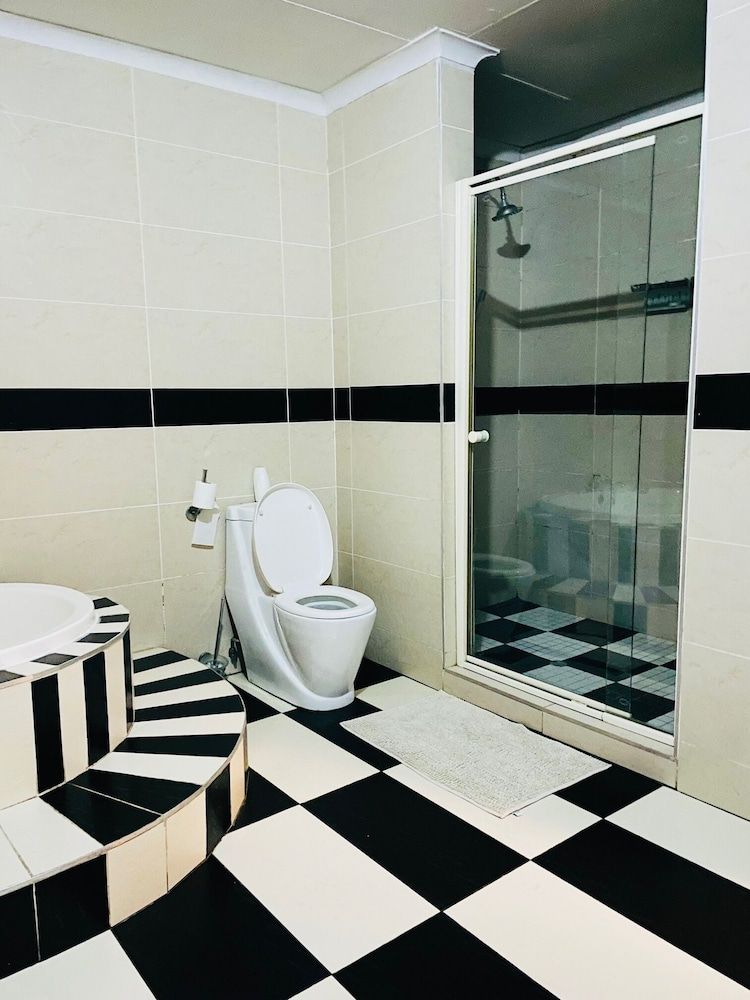 Airport Royal Guest House Standard Double Room 3