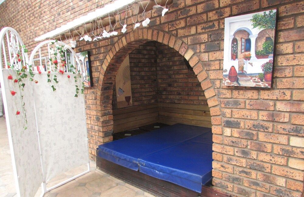 undefined Oppiplot Guest House 3