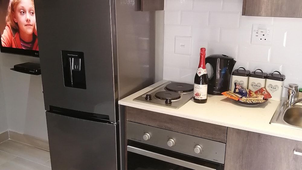 undefined Room in B&B - Immaculate and Beautiful Chalet - Fully Equipped 2