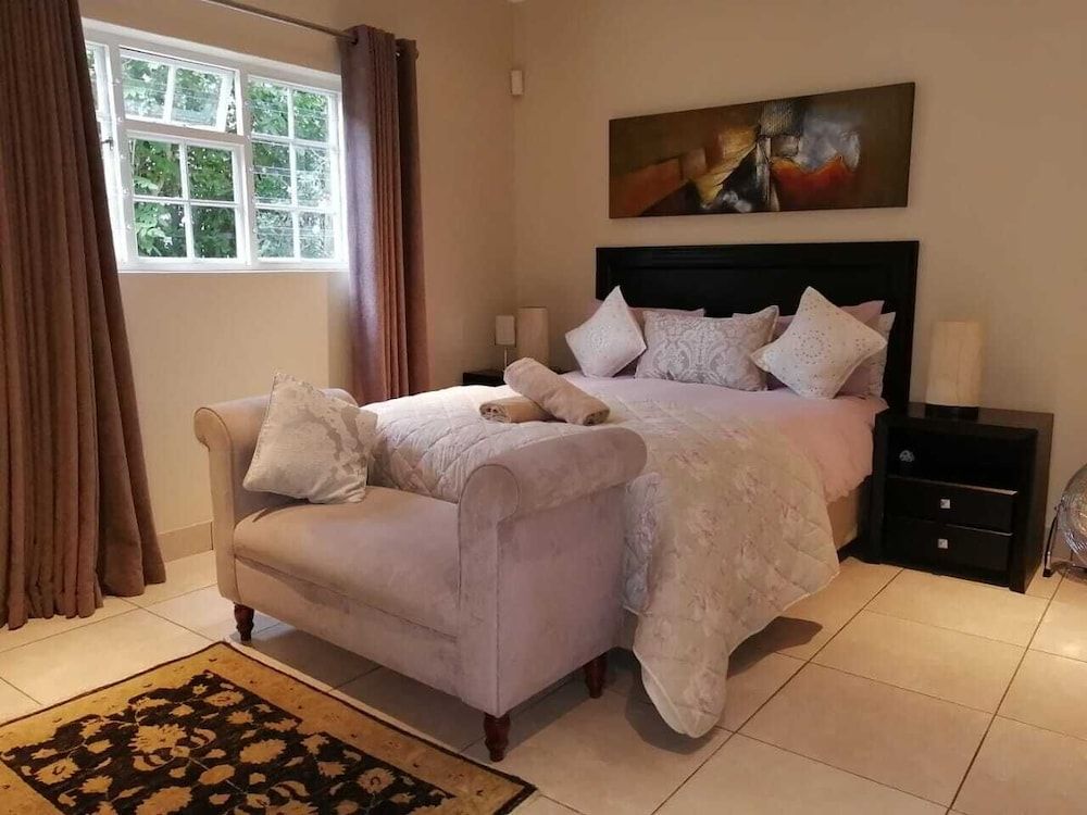 Fiore Guest Accommodation Deluxe Cottage (Fiore) 3