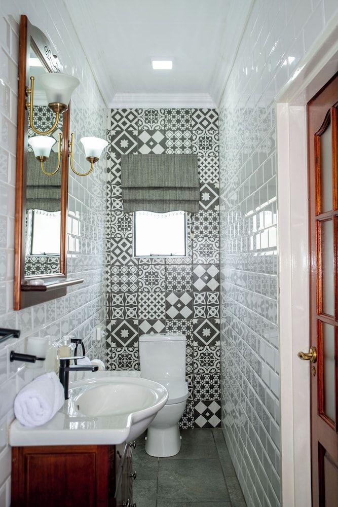 Iso'Bella Vita Guesthouse Double/Twin Room with Shower 10