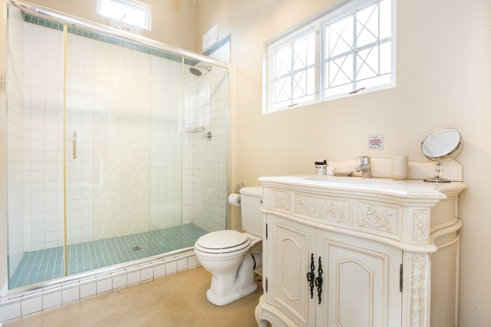 Fairway Guesthouse Room, Sea View 14