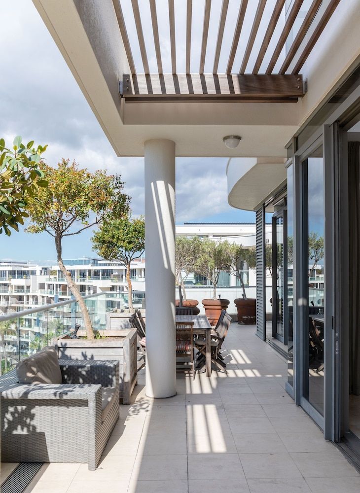 Penthouse 702 Kylemore B