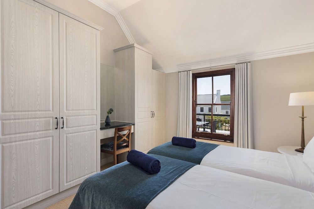House (1 Bedroom)