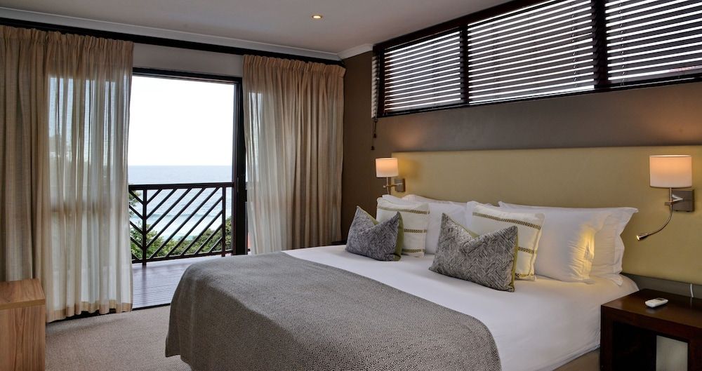 ANEW Hotel Ocean Reef Zinkwazi Suite, Ocean View 3