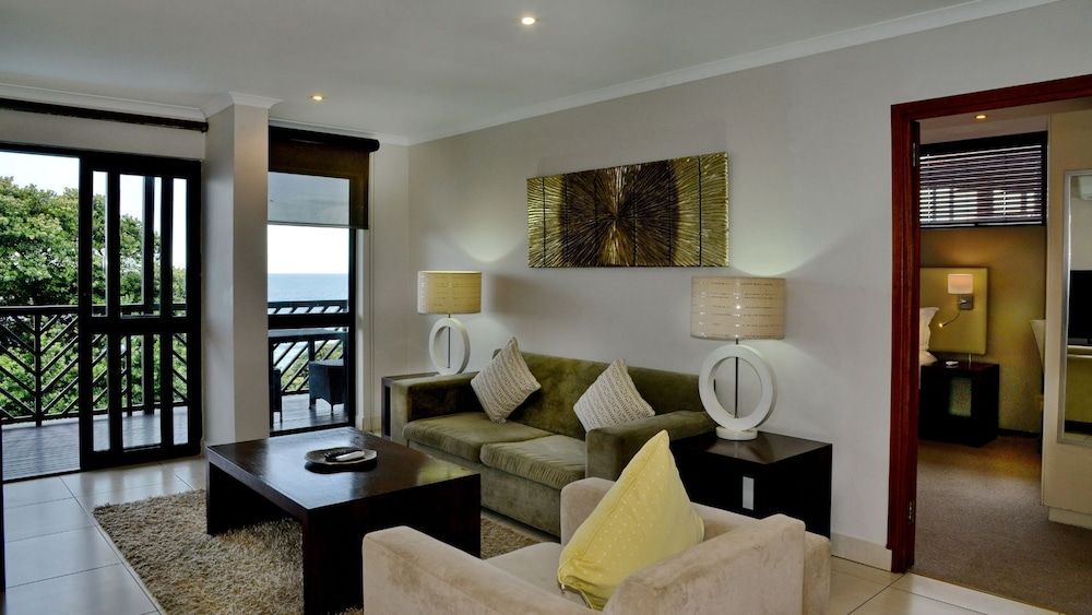 ANEW Hotel Ocean Reef Zinkwazi Suite, Ocean View 7