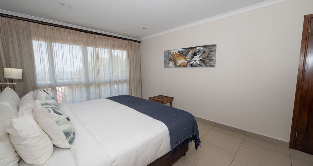 ANEW Hotel Ocean Reef Zinkwazi Suite, Ocean View