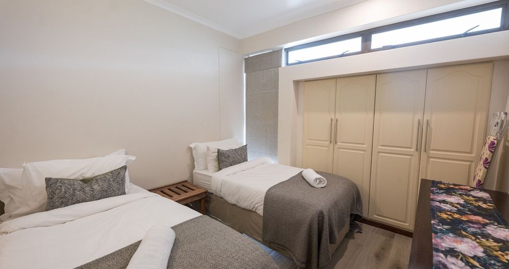 Apartment, 3 Bedrooms, Garden View