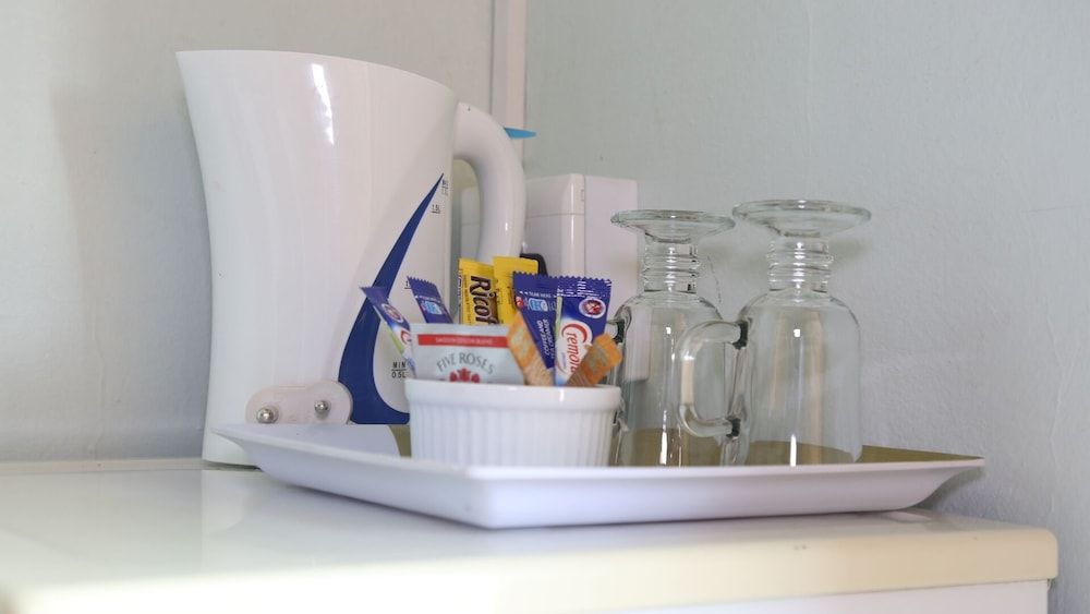 Roba Monakedi Guest Lodge Double Room 11