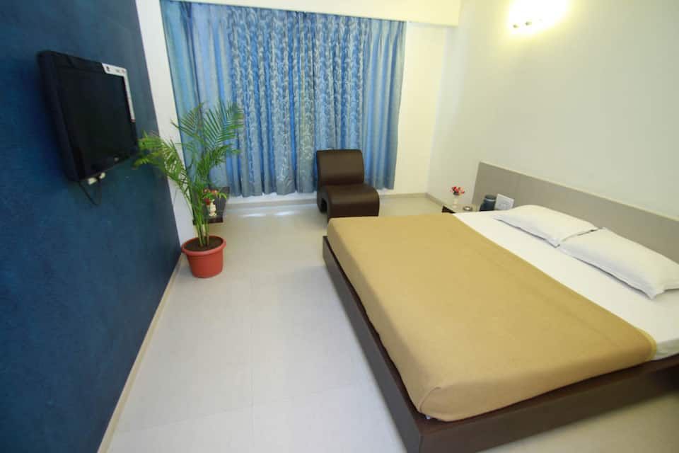 Double Bed Non AC Room