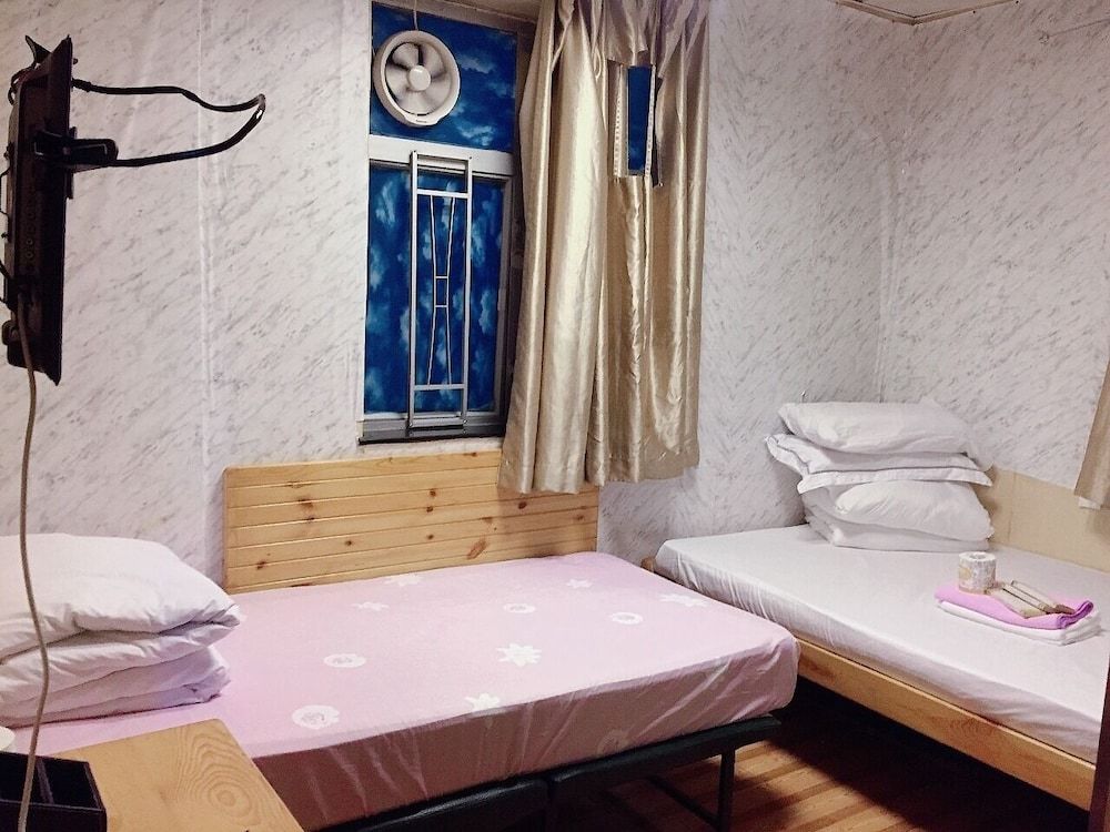 Southerast Asia Guesthouse Single Room 9