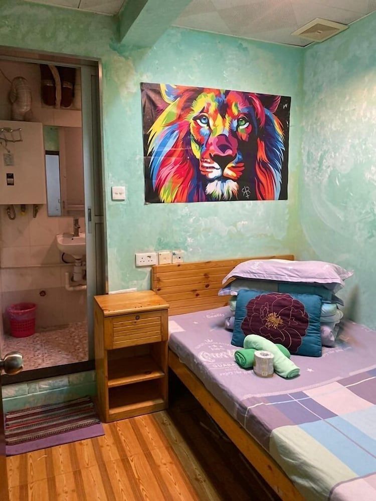 Southerast Asia Guesthouse Single Room 7