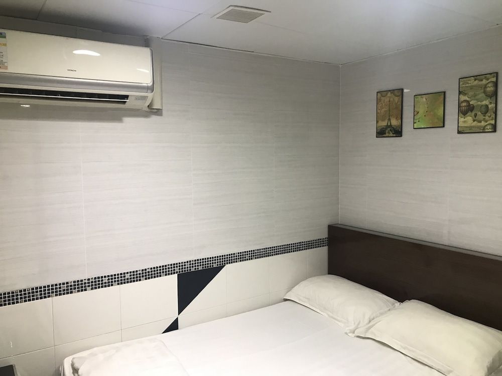 Best Hotel Basic Double Room 4