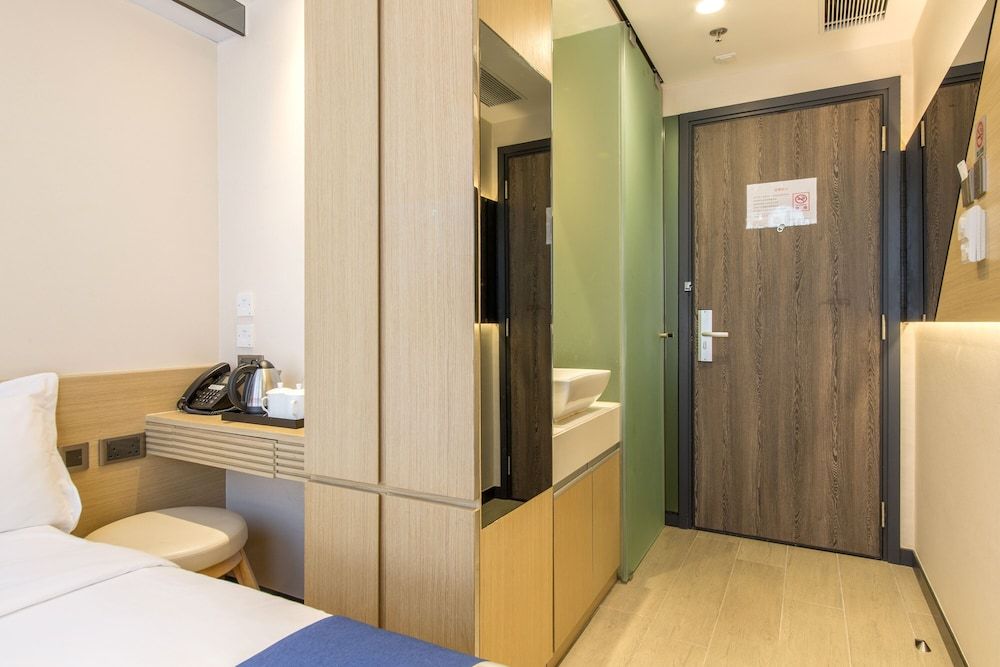 undefined Lumine Hotel 8