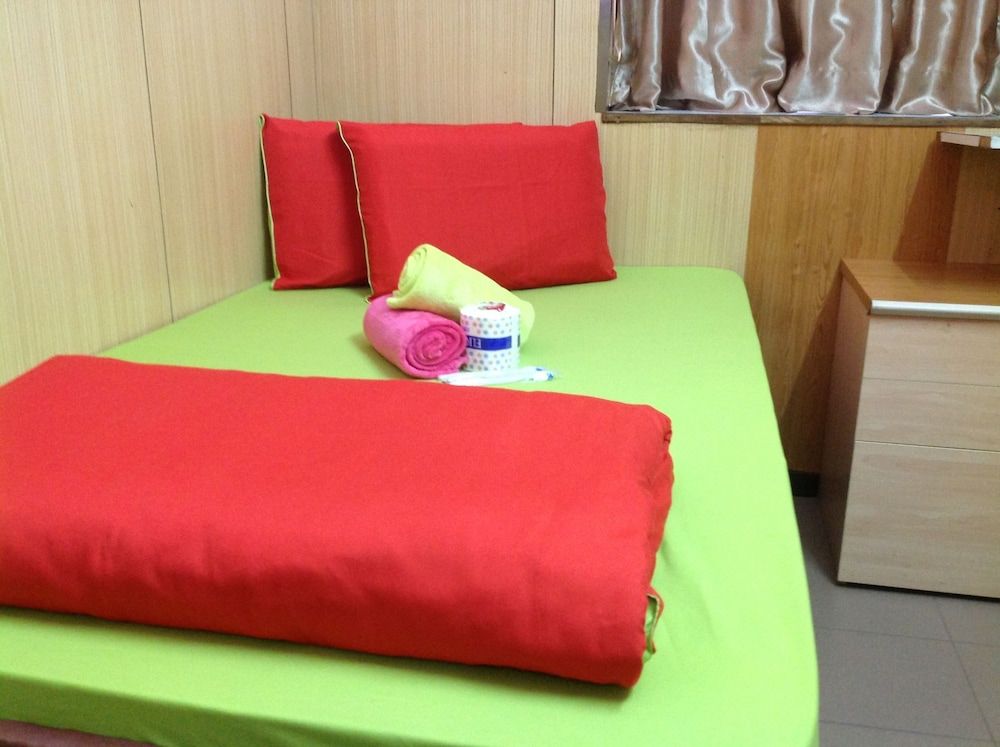 Golden Guest House Comfort Double Room 9