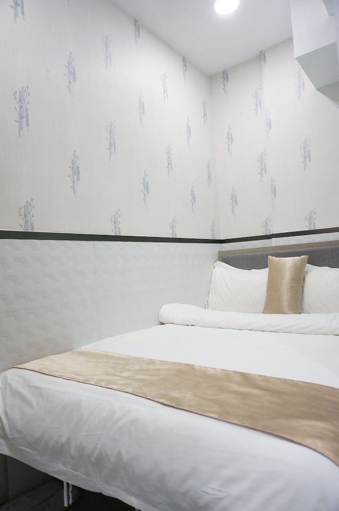 Double Room, 1 Double Bed